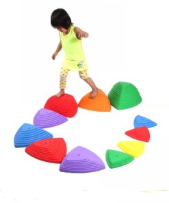 אבני נהר/נחל מסלול הליכה תחושתי מאתגר