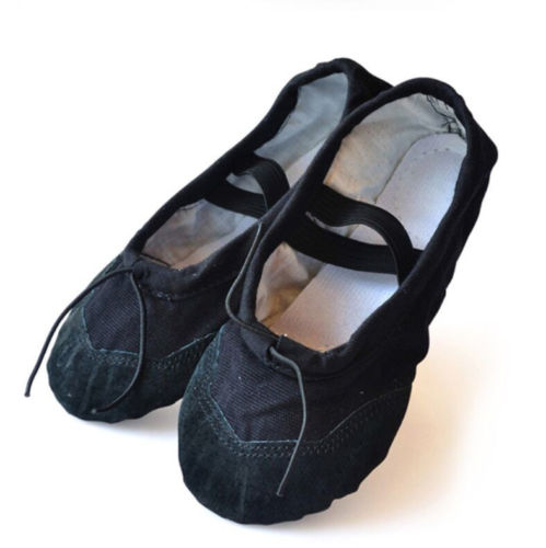 נעלי בלט בצבע שחור