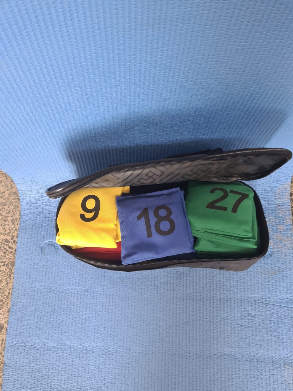 סט 27 יח ערכת שקית פעילות תחושתית מספרים ואותיות בתיק