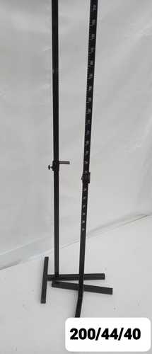 עמודי קפיצה לגובה