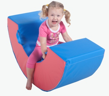 נדנדת חצי עיגול פתוח