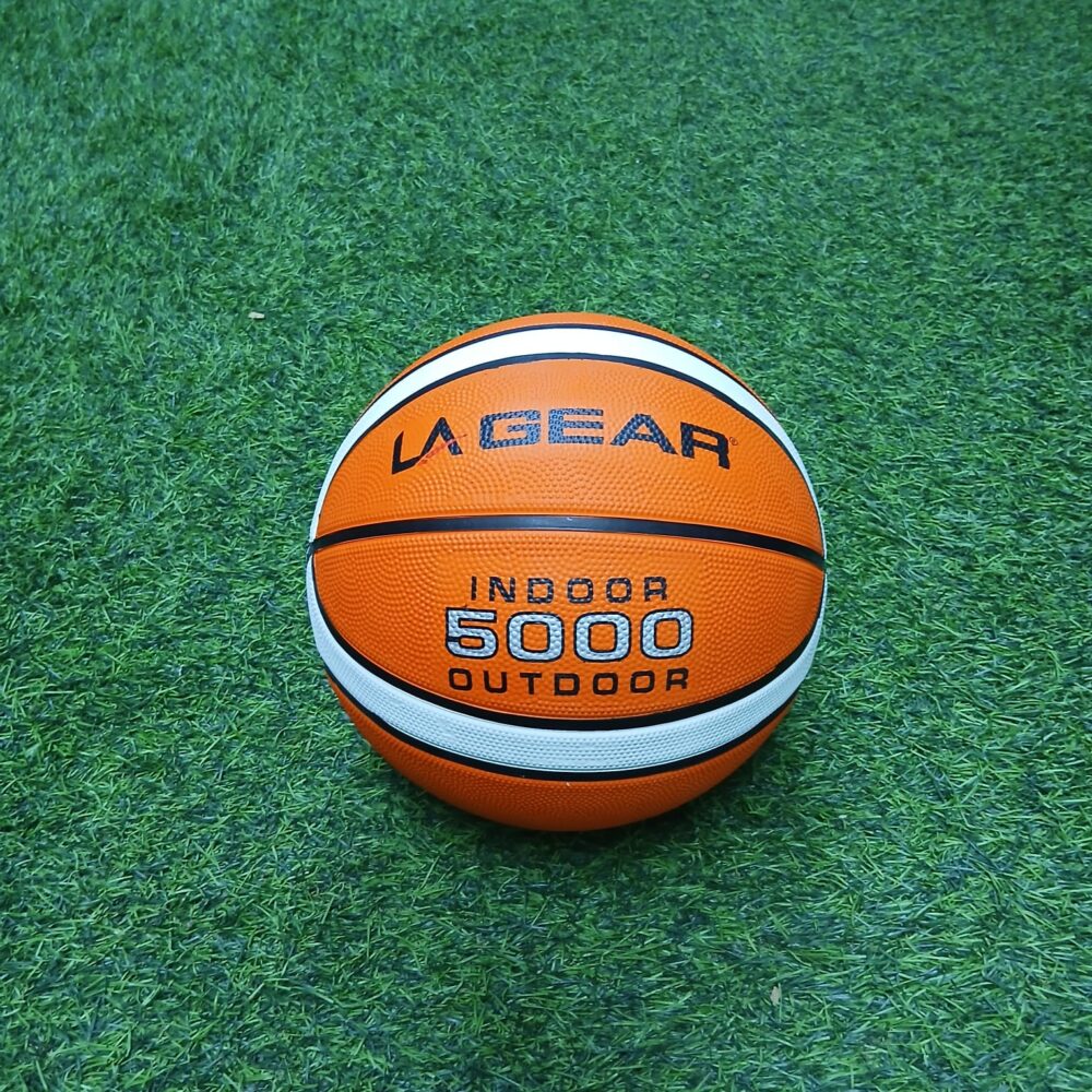 כדור כדורסל מידה 5 גומי LA GEAR